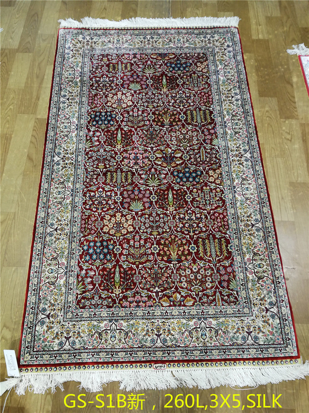 Real silk carpet GST 260L 3X5FT