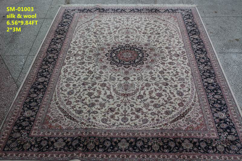 Wool and silk Carpet