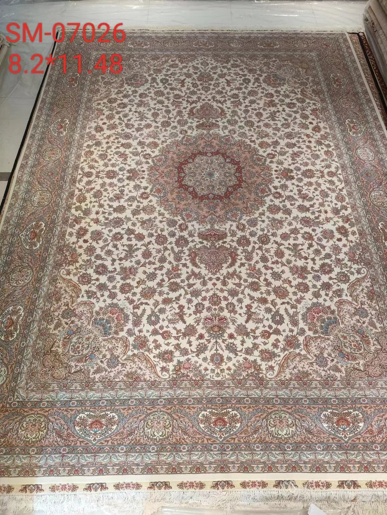 Wool and silk Carpet