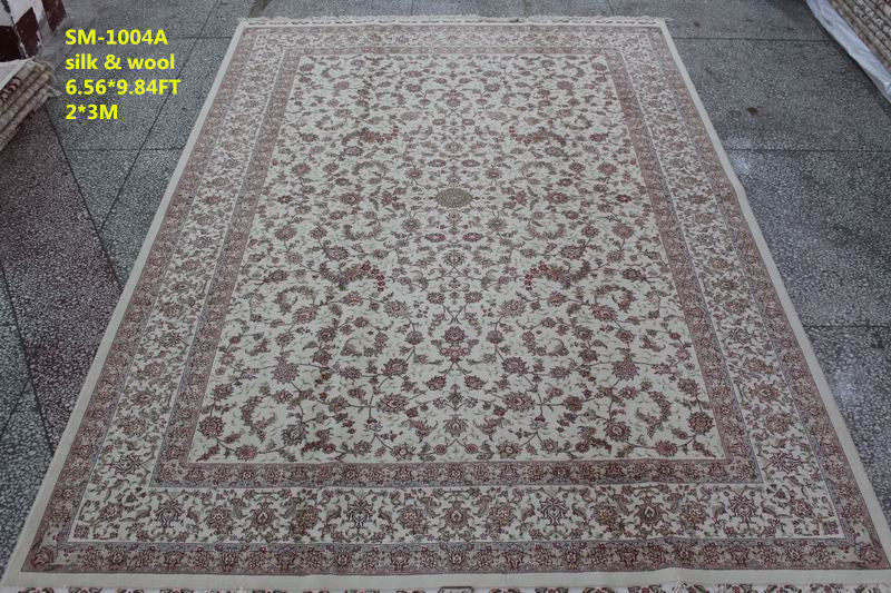Wool and silk Carpet