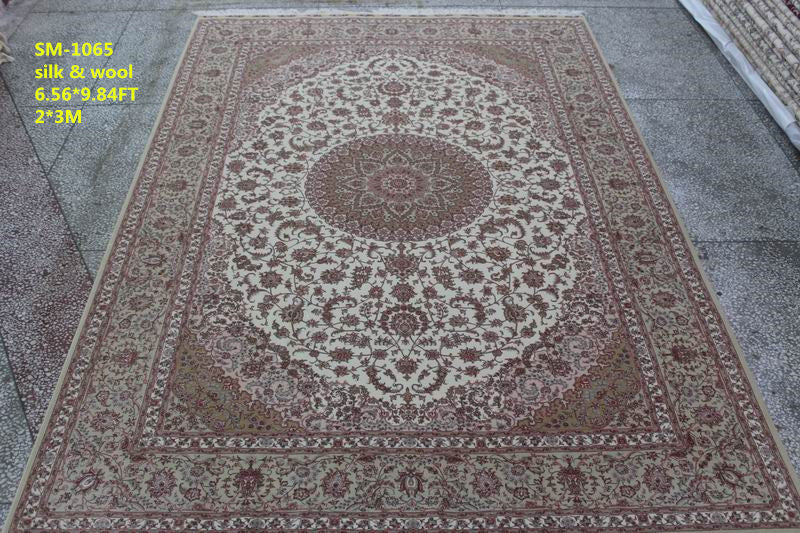 Wool and silk Carpet