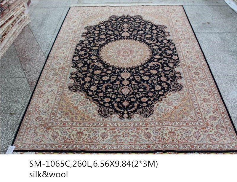 Wool and silk Carpet