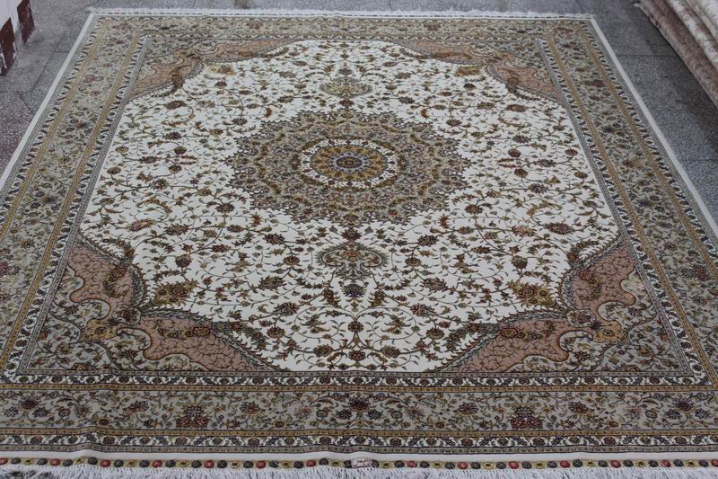 Wool and silk Carpet