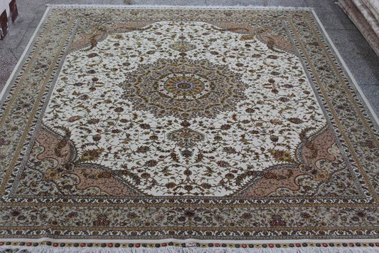 Wool and silk Carpet