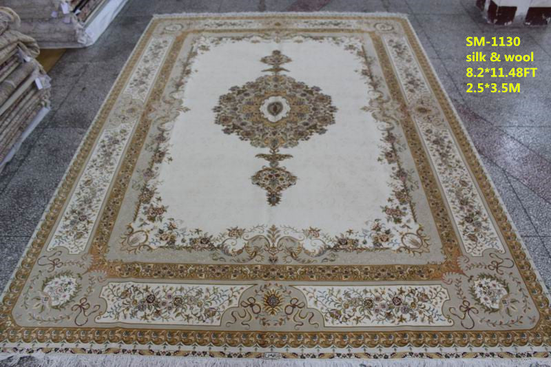 Wool and silk Carpet