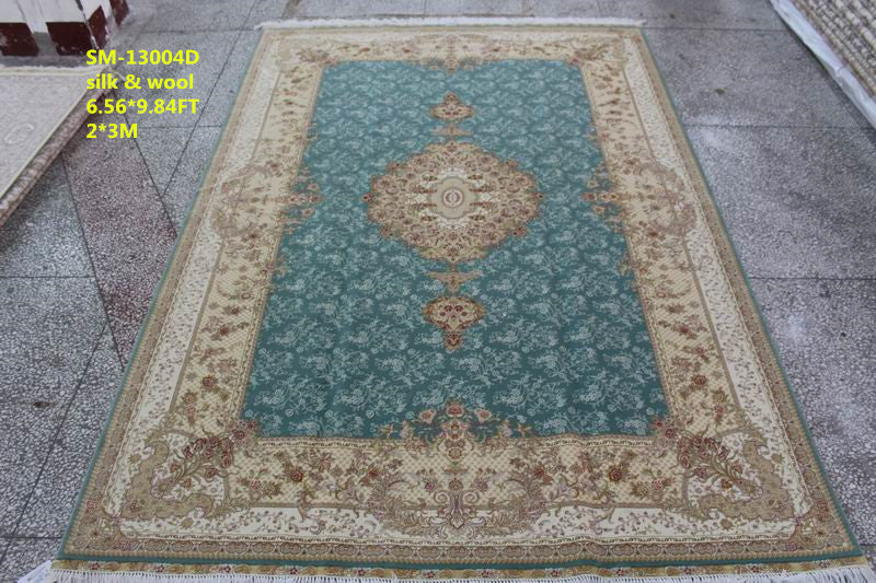 Wool and silk Carpet