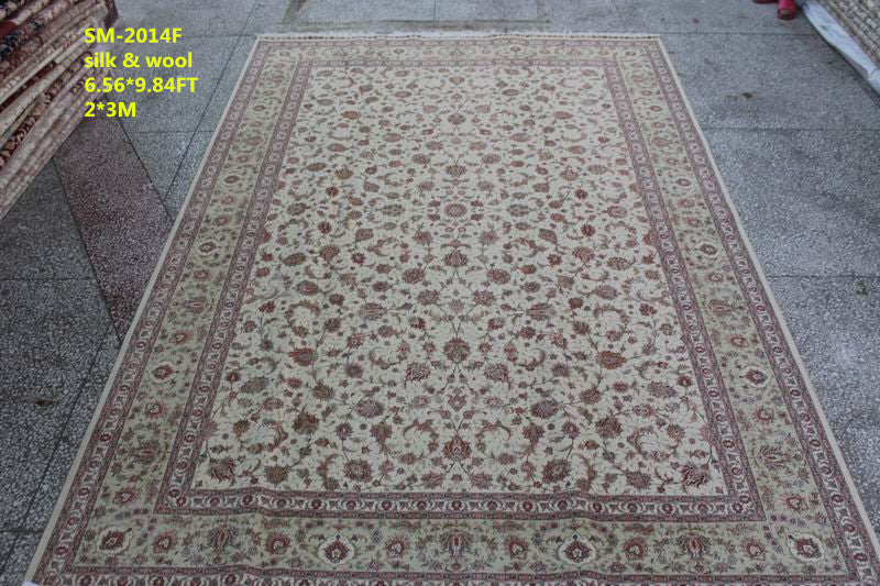 Wool and silk Carpet