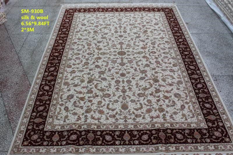 Wool and silk Carpet