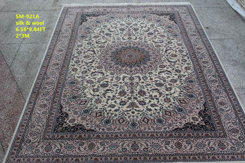 Wool and silk Carpet