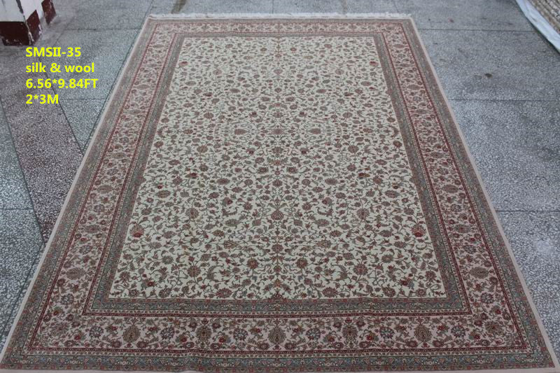 Wool and silk Carpet