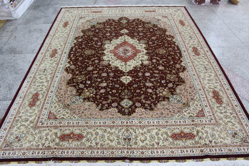 Wool and silk Carpet
