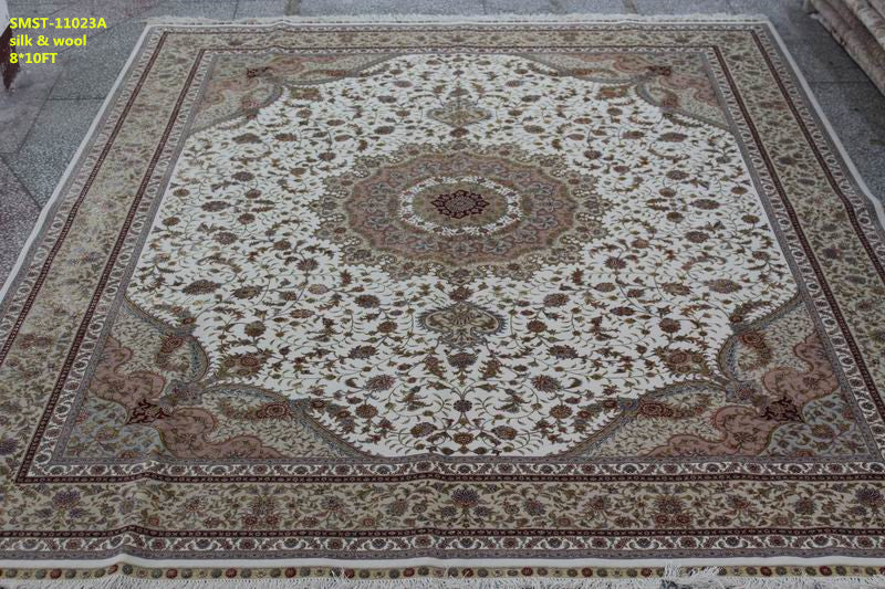 Wool and silk Carpet