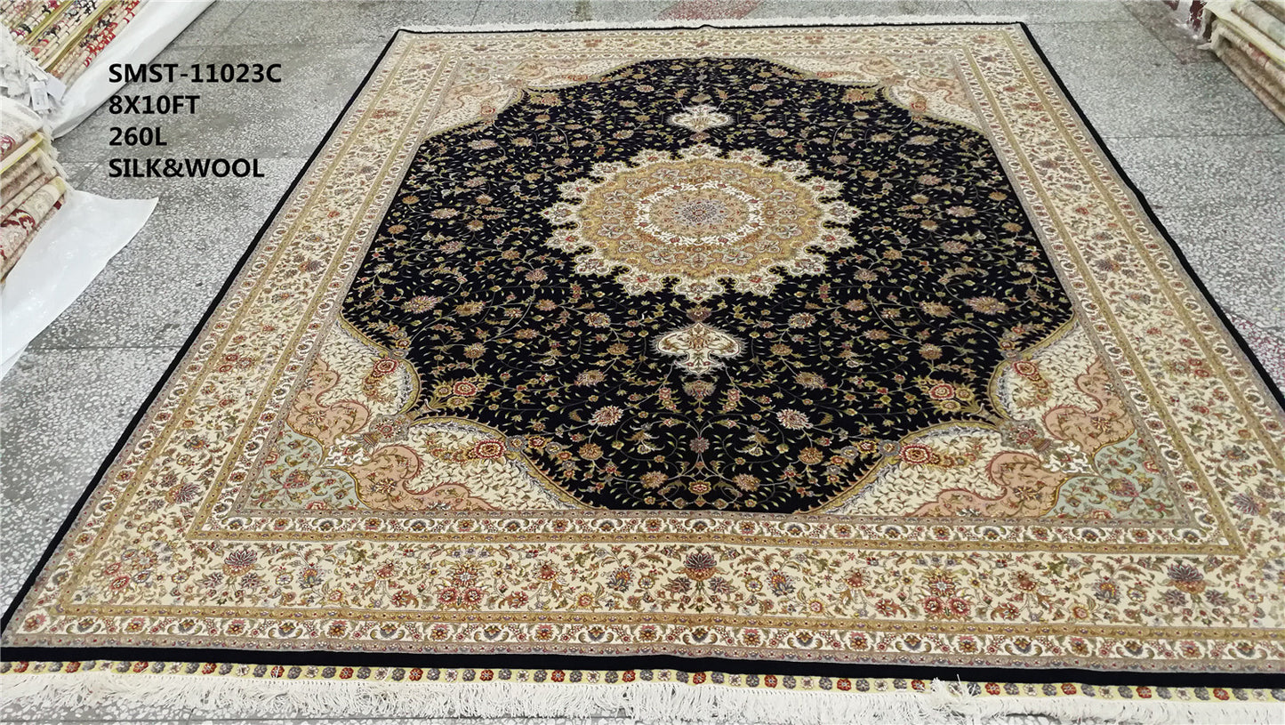 Wool and silk Carpet
