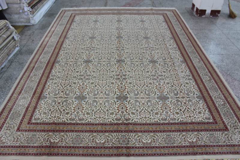 Wool and silk Carpet
