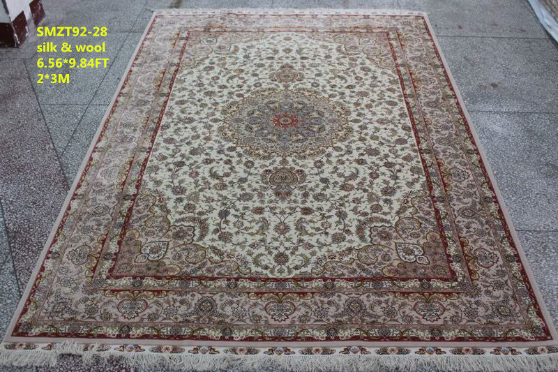 Wool and silk Carpet