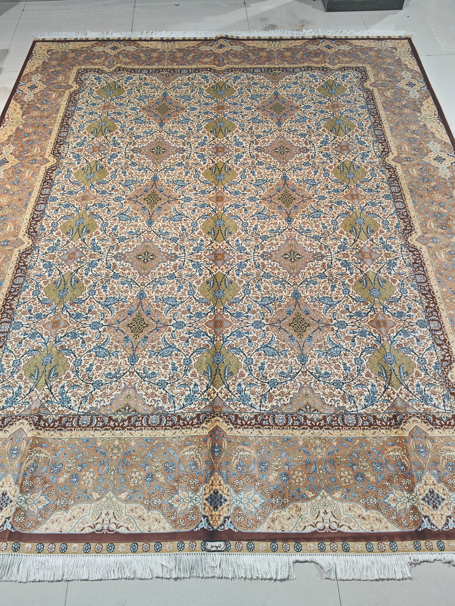 blends spun silk yarn carpet