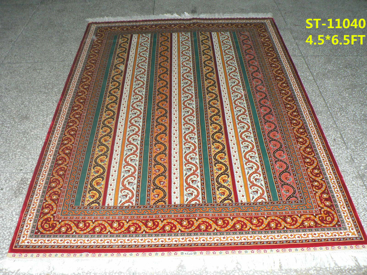 blends spun silk yarn carpet