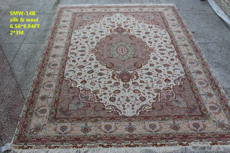 Wool and silk Carpet