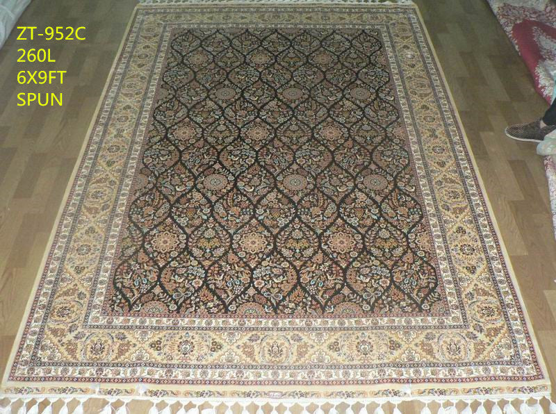blends spun silk yarn carpet