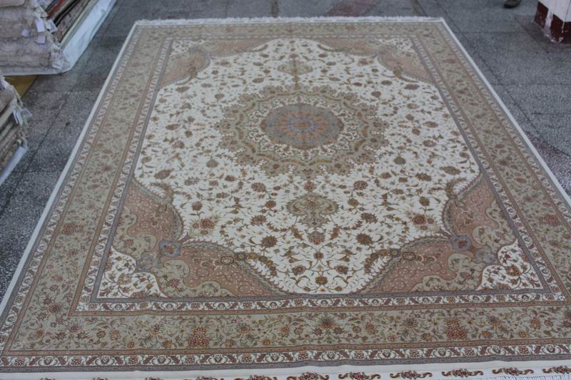 Wool and silk Carpet